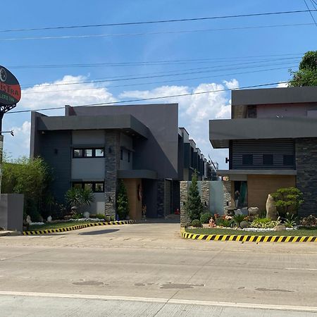 El Vistra Traveller'S Inn Calumpit Ngoại thất bức ảnh