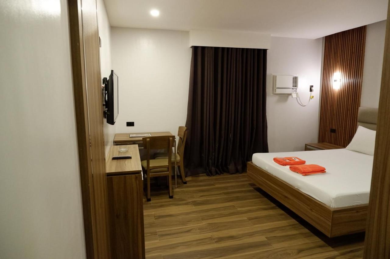 El Vistra Traveller'S Inn Calumpit Ngoại thất bức ảnh